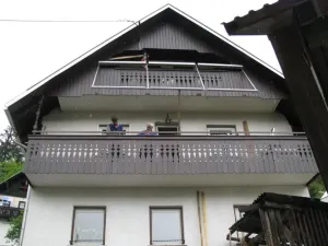 Montaža kolektorjev in zalogovnika Bohinj