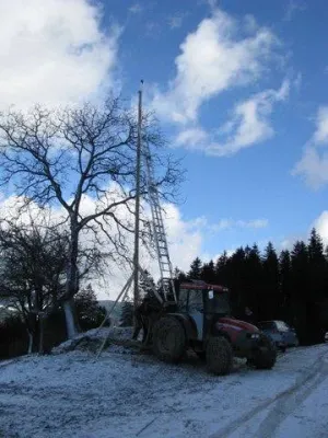 Montaža male vetrne postaje, 2010